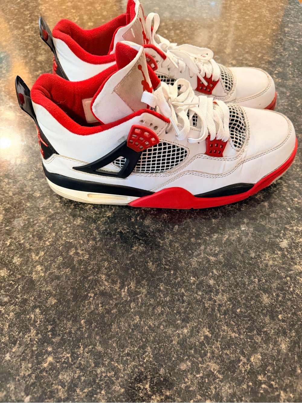 Nike Air Jordan Retro 4 Fire Red